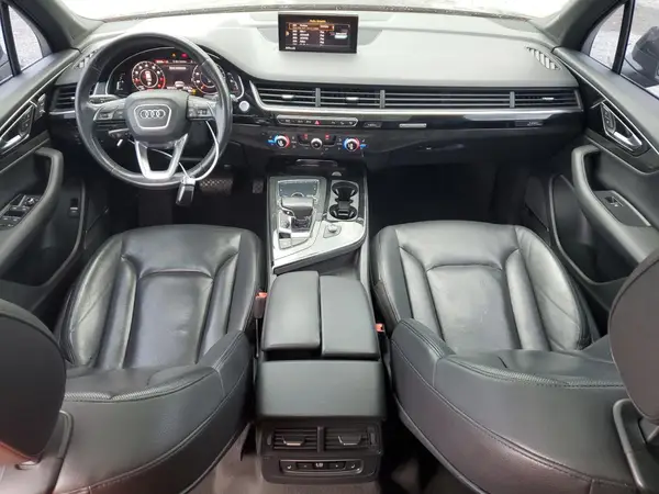 WA1LHAF70HD052940 2017 AUDI Q7 - Image 8