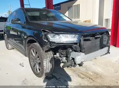 WA1LHAF70JD000181 2018 AUDI Q7