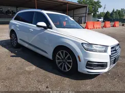 WA1LHAF70JD001430 2018 AUDI Q7