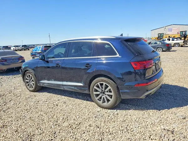 WA1LHAF70JD002321 2018 AUDI Q7 - Image 2
