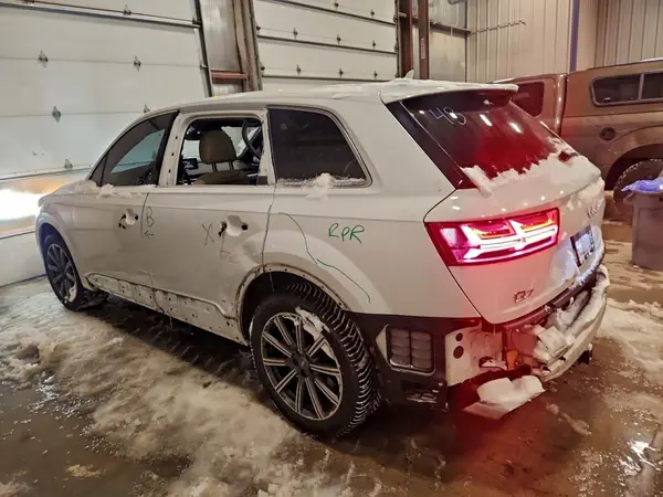 WA1LHAF70JD021435 2018 AUDI Q7 - Image 2