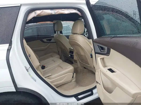 WA1LHAF70JD035559 2018 AUDI Q7 - Image 8