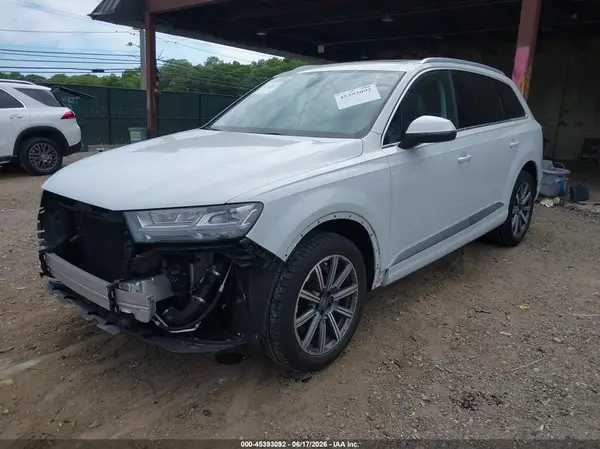 WA1LHAF70KD014566 2019 AUDI Q7 - Image 2
