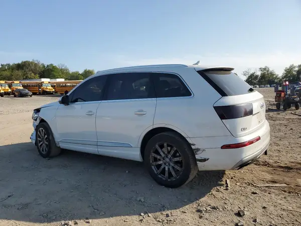 WA1LHAF70KD024479 2019 AUDI Q7 - Image 2