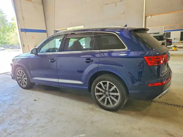 WA1LHAF70KD024837 2019 AUDI Q7 - Image 2