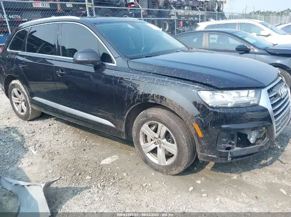 WA1LHAF70KD025261 2019 AUDI Q7 - Image 1