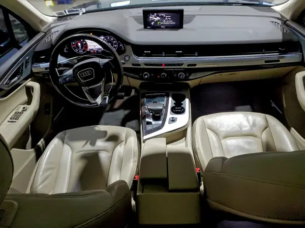 WA1LHAF70KD025325 2019 AUDI Q7 - Image 8