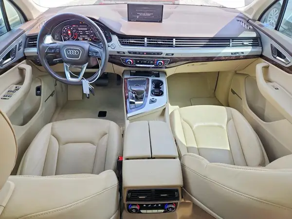 WA1LHAF70KD028371 2019 AUDI Q7 - Image 8