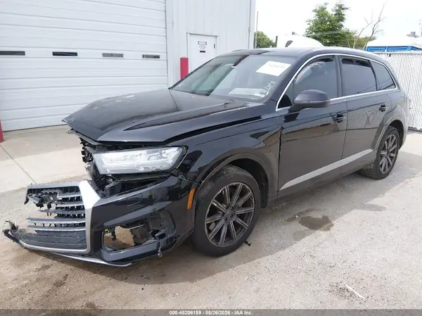 WA1LHAF70KD034204 2019 AUDI Q7 - Image 2