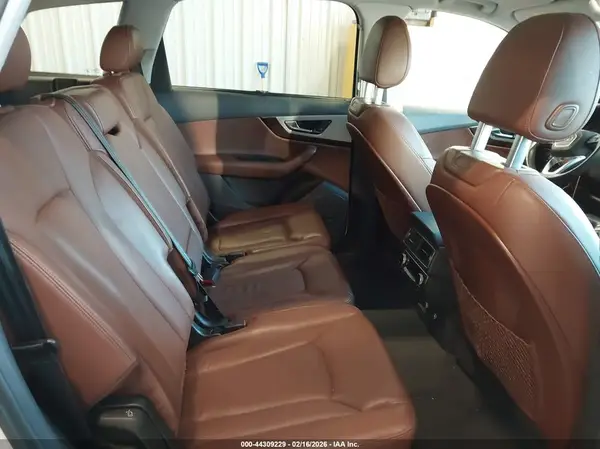 WA1LHAF70KD038009 2019 AUDI Q7 - Image 8