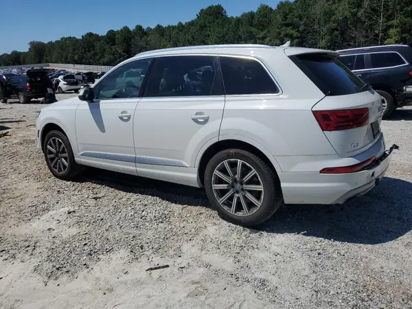 WA1LHAF70KD038527 2019 AUDI Q7 - Image 2