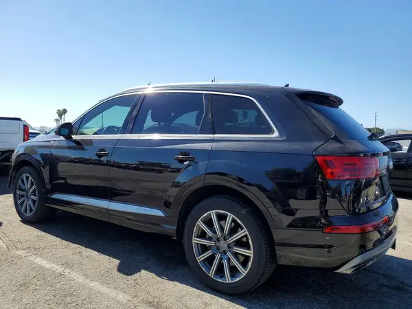 WA1LHAF70KD040231 2019 AUDI Q7 - Image 2
