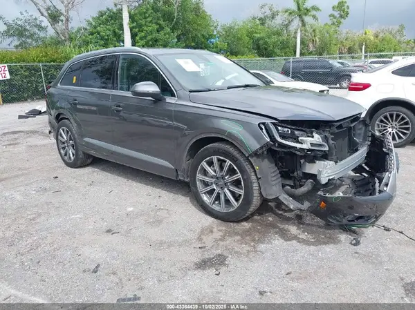 WA1LHAF70KD041959 2019 AUDI Q7 - Image 1