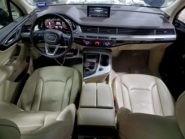 WA1LHAF70KD042013 2019 AUDI Q7 - Image 8