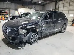 WA1LHAF70KD043713 2019 AUDI Q7