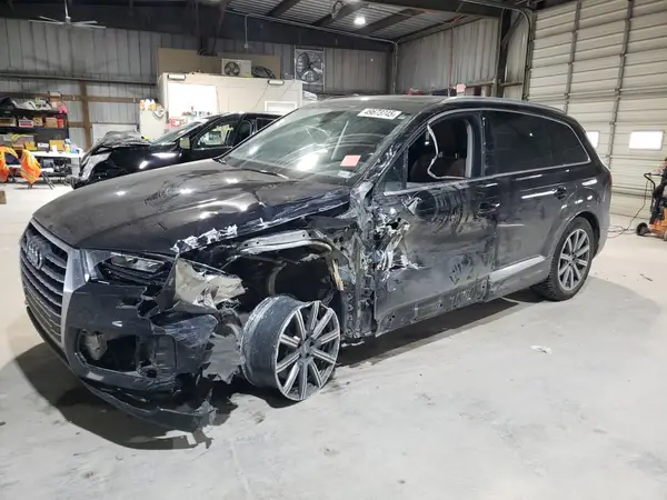 WA1LHAF70KD043713 2019 AUDI Q7 - Image 1