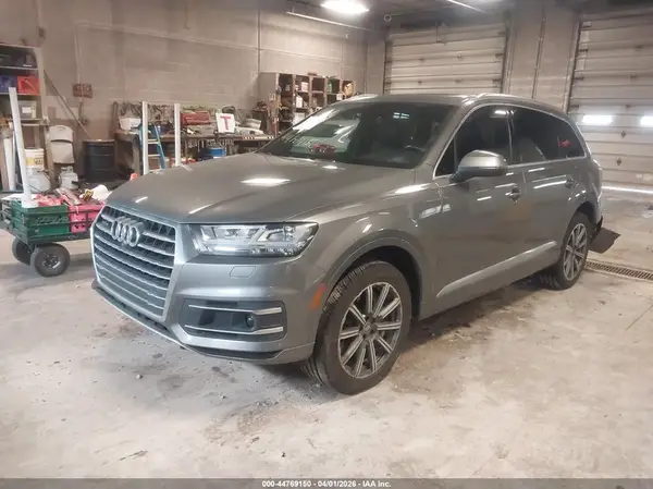 WA1LHAF71HD042384 2017 AUDI Q7 - Image 2