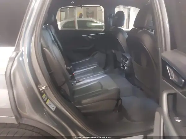 WA1LHAF71HD042384 2017 AUDI Q7 - Image 8