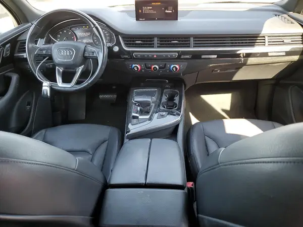 WA1LHAF71HD046676 2017 AUDI Q7 - Image 8
