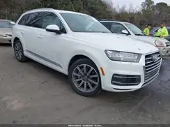 WA1LHAF71HD051733 2017 AUDI Q7