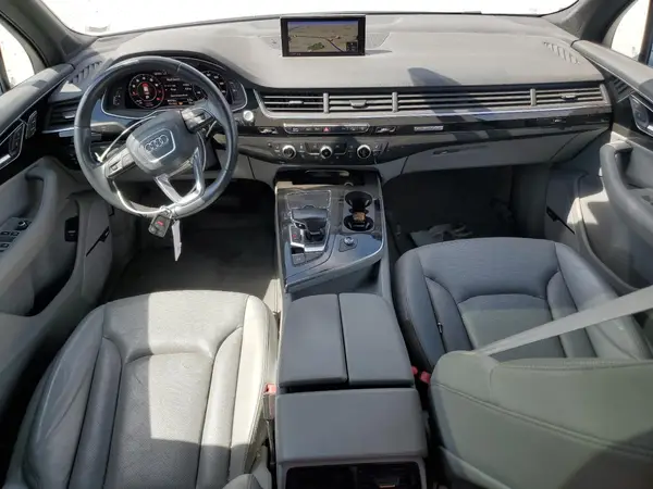 WA1LHAF71HD052736 2017 AUDI Q7 - Image 8