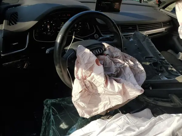 WA1LHAF71HD053398 2017 AUDI Q7 - Image 8