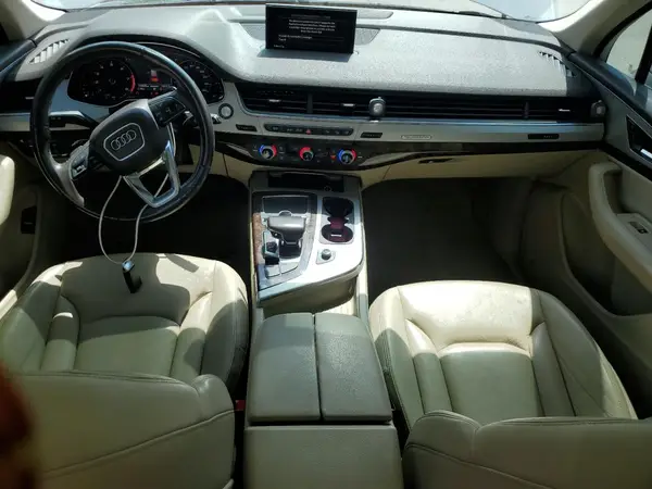 WA1LHAF71HD055135 2017 AUDI Q7 - Image 8