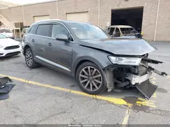 WA1LHAF71J0041614 2018 AUDI Q7
