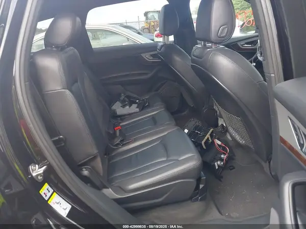 WA1LHAF71JD046179 2018 AUDI Q7 - Image 8