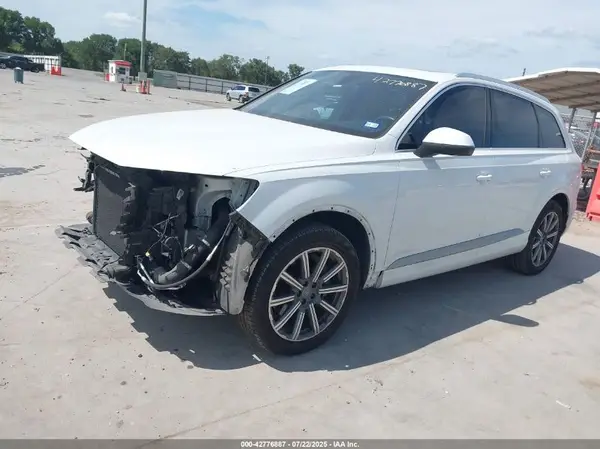 WA1LHAF71JD053228 2018 AUDI Q7 - Image 2