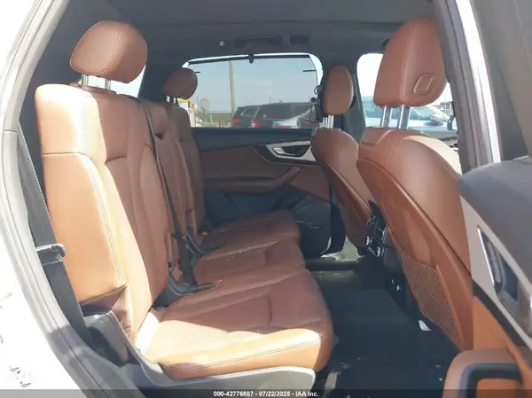 WA1LHAF71JD053228 2018 AUDI Q7 - Image 8