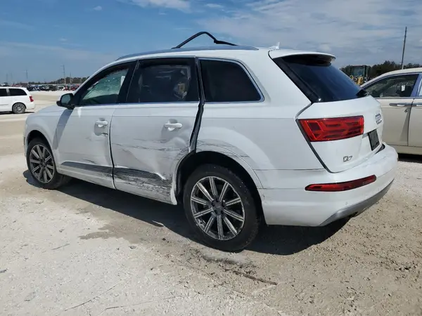 WA1LHAF71KD015340 2019 AUDI Q7 - Image 2
