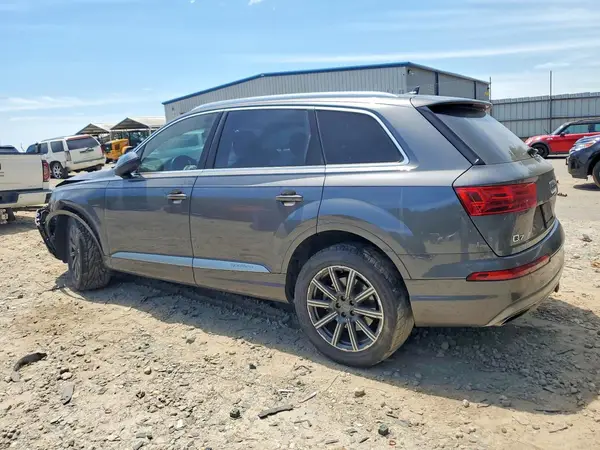 WA1LHAF71KD028444 2019 AUDI Q7 - Image 2
