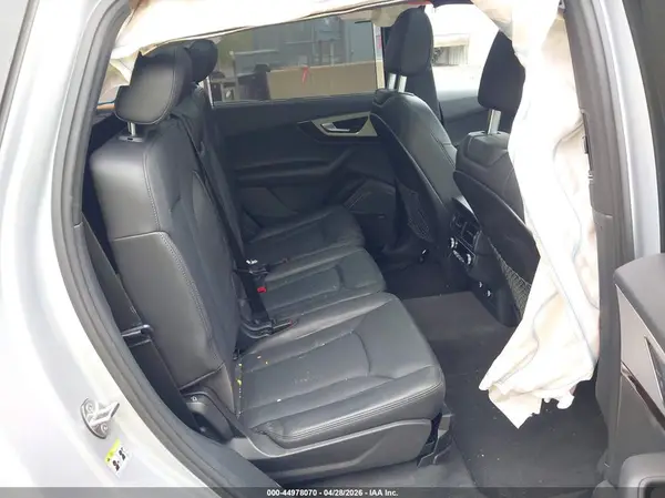 WA1LHAF71KD030520 2019 AUDI Q7 - Image 8