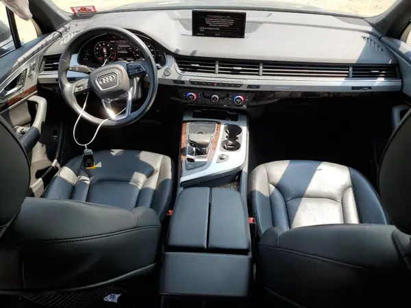 WA1LHAF71KD031327 2019 AUDI Q7 - Image 8