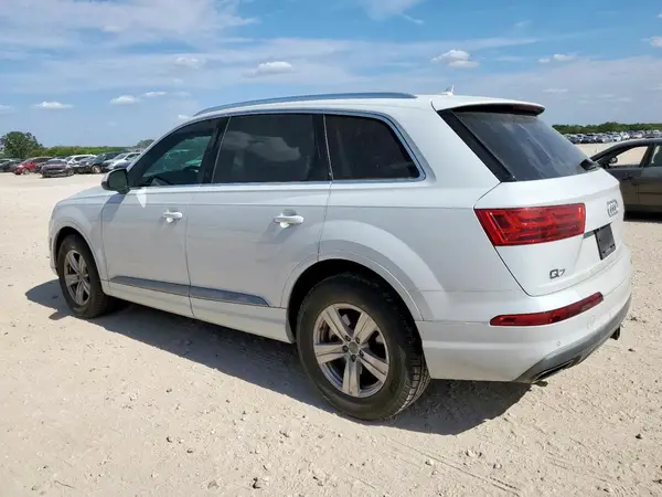 WA1LHAF71KD032588 2019 AUDI Q7 - Image 2