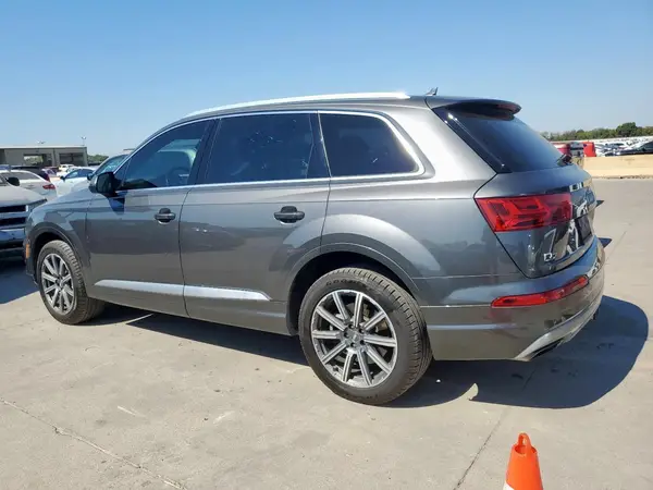 WA1LHAF71KD034485 2019 AUDI Q7 - Image 2