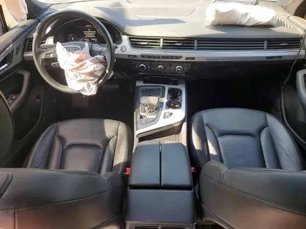 WA1LHAF71KD037516 2019 AUDI Q7 - Image 8