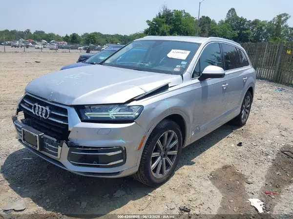 WA1LHAF71KD039668 2019 AUDI Q7 - Image 2