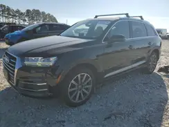 WA1LHAF71KD043557 2019 AUDI Q7