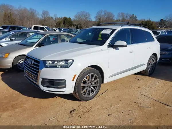 WA1LHAF71KD044983 2019 AUDI Q7 - Image 2