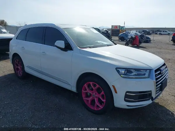 WA1LHAF72HD038067 2017 AUDI Q7 - Image 1