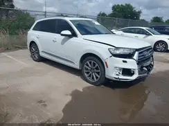 WA1LHAF72HD038439 2017 AUDI Q7