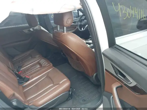 WA1LHAF72HD041020 2017 AUDI Q7 - Image 8