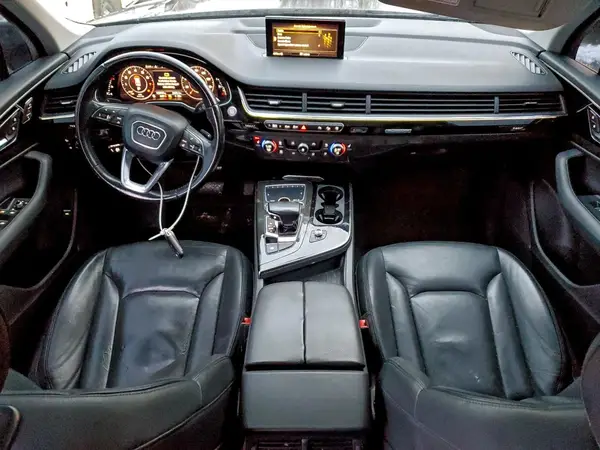 WA1LHAF72HD041311 2017 AUDI Q7 - Image 8