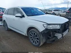 WA1LHAF72JD006807 2018 AUDI Q7