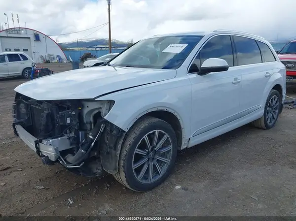 WA1LHAF72JD006807 2018 AUDI Q7 - Image 2