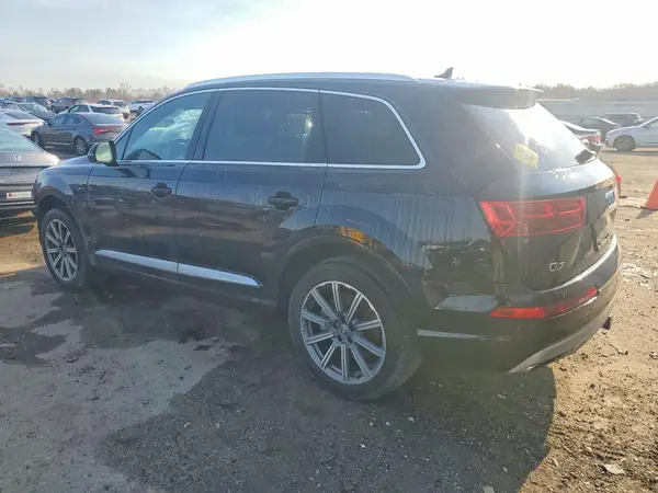 WA1LHAF72JD012705 2018 AUDI Q7 - Image 2