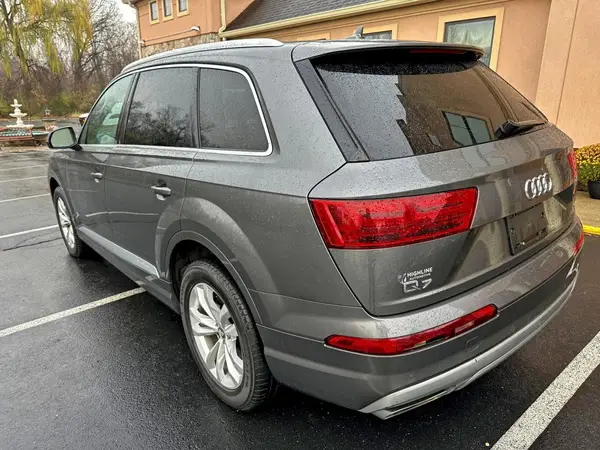 WA1LHAF72JD042187 2018 AUDI Q7 - Image 2