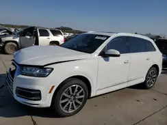 WA1LHAF72KD026086 2019 AUDI Q7